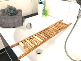 Plateau pour baignoire en 100% bois d'olivier artisanal avec antidérapant